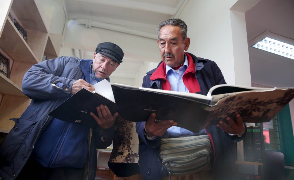 Televisor para Héctor Acuña