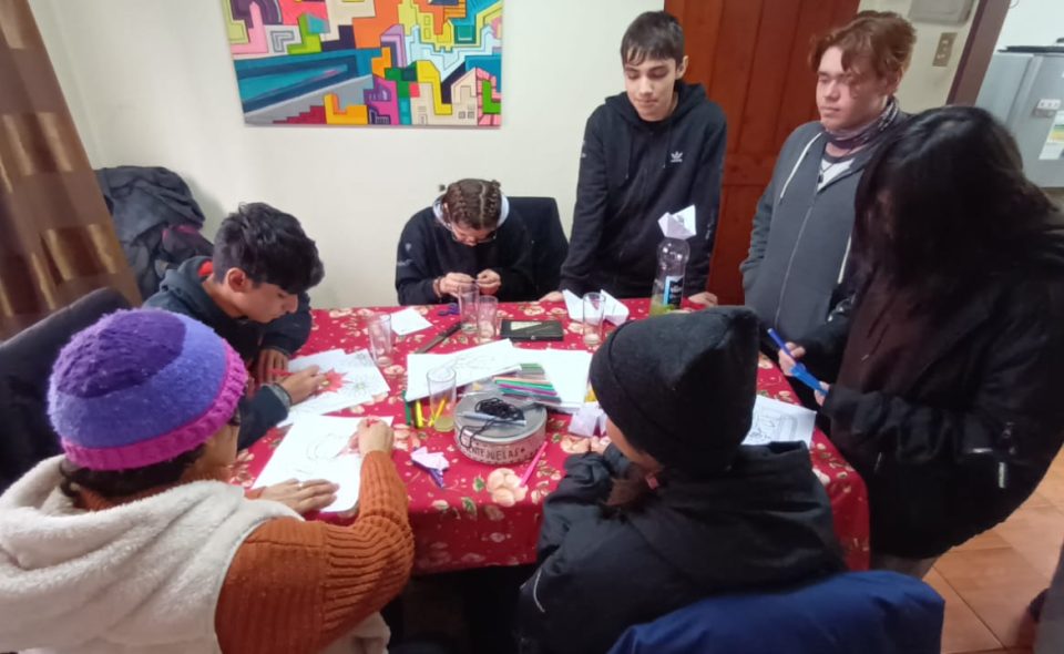 Mesa Encuentros Comunitarios