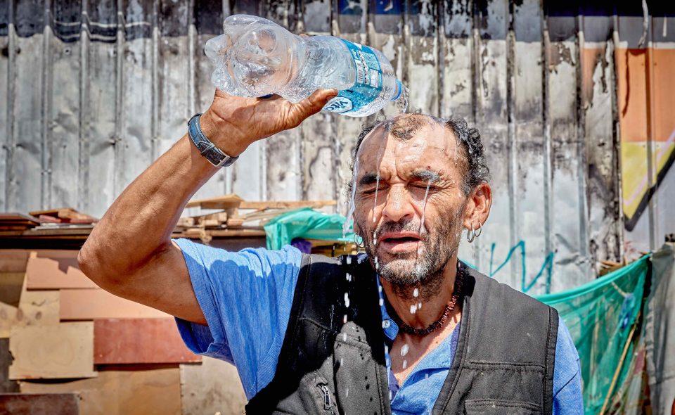 Apoyo con Agua potable