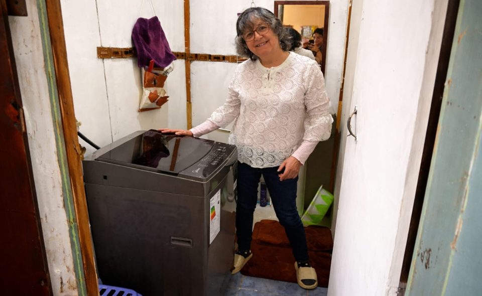 Ducha para la Señora Luz