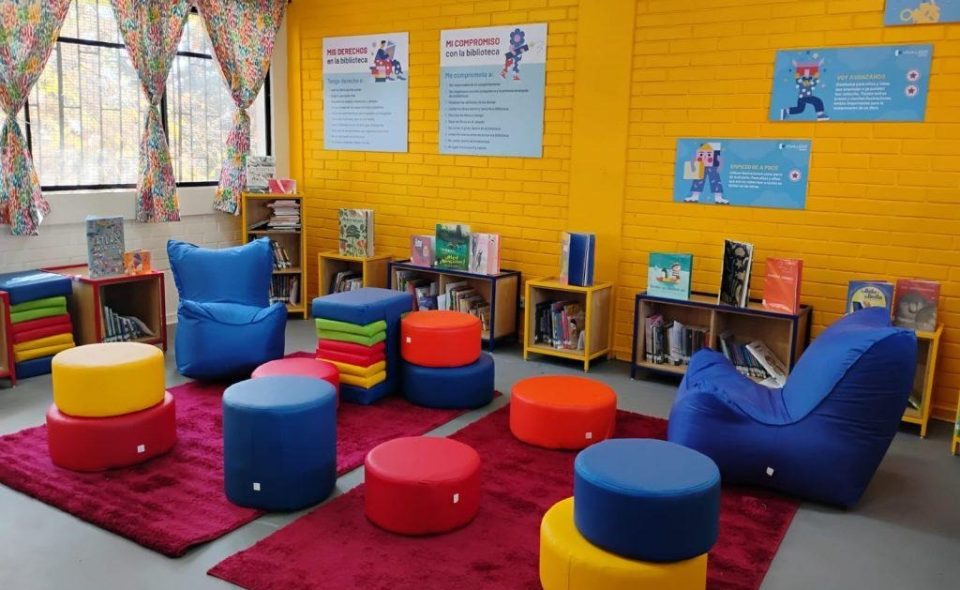 Biblioteca en Mi Jardín