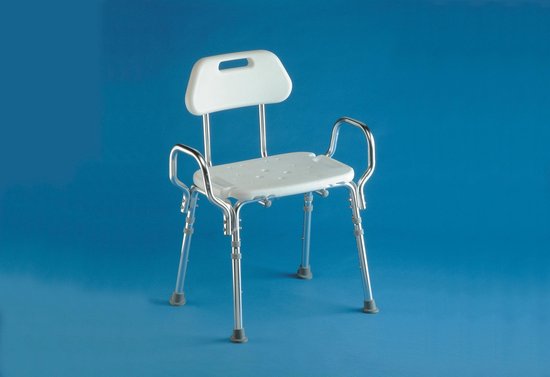 Un Baño Seguro, una Vida Más Digna