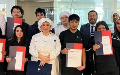 Charcutería, conservas y más: Jóvenes Súmate se capacitan en AIEP