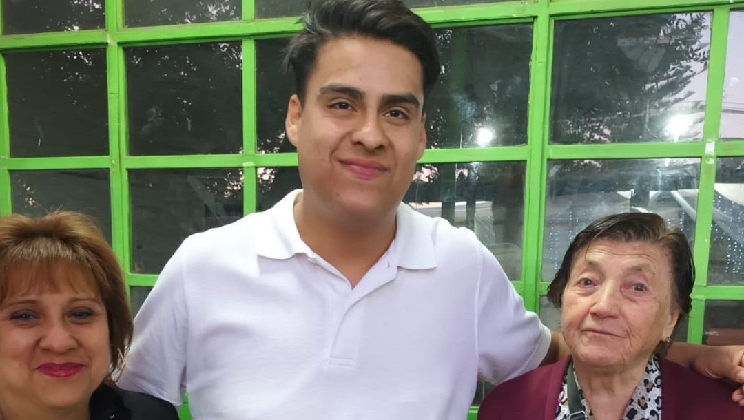 Nicolás quiere seguir estudiando: Pero hoy su urgencia es trabajar