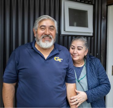 ¿Cómo se accede a condominios para personas mayores de menores recursos que no tienen donde vivir?