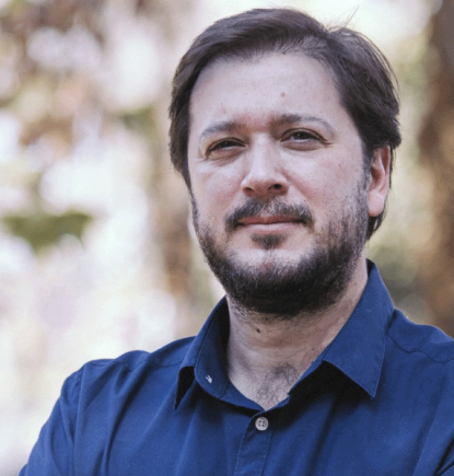 Sebastián Bowen: 100 personas se “campamentizan” al día en Chile