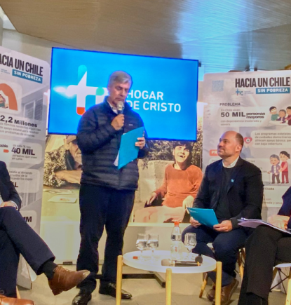 Presidenciables coinciden en el Hogar de Cristo