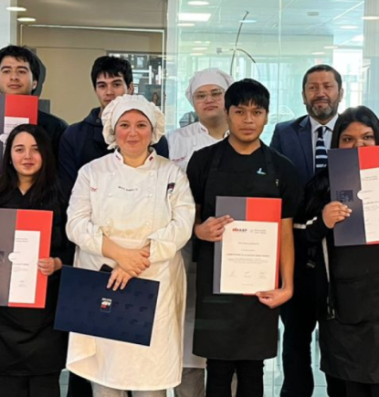 Charcutería: Jóvenes Súmate se capacitan en AIEP