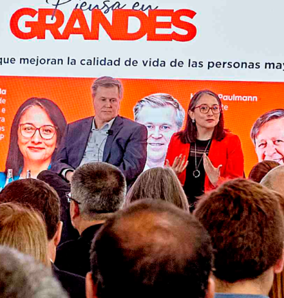 Hogar de Cristo y la Economía plateada: Dar valor a la longevidad  