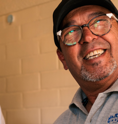 De la calle al buen vivir: La reconstrucción de Micheel Ayala