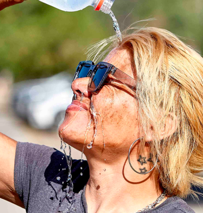 Yesenia: Tres veranos en la calle, un desalojo por semana