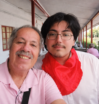 Manuel y el nieto que les cerraba la puerta