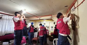 Estudiantes mejoran las casas de personas mayores en Quillota