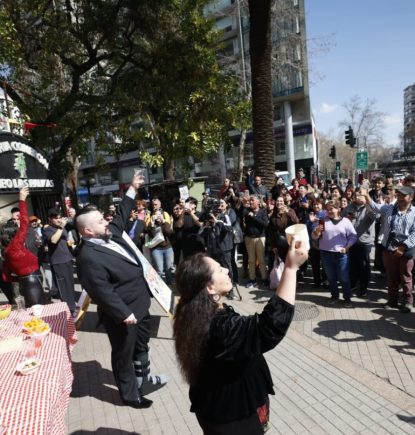 Hogar de Cristo se suma a El Gran Malón: Y cierra Fiestas Patrias en el Barrio Huemul